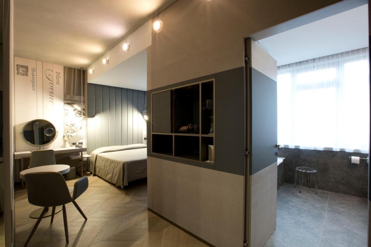 פורדנונה Palace Hotel Moderno מראה חיצוני תמונה